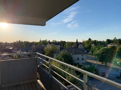 Helle 3-Zimmer-Dachgeschosswohnung mit 3 Loggien in zentraler Lage – Maxglan, Salzburg