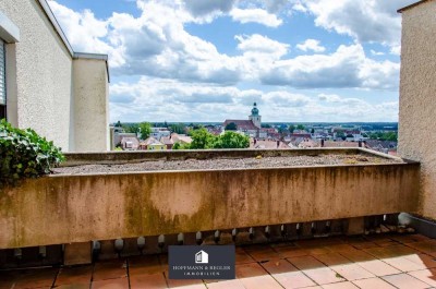 ++sofort einziehen++ Zentral & aussichtsreich: 4-Zimmer-Wohnung im Herzen Ambergs