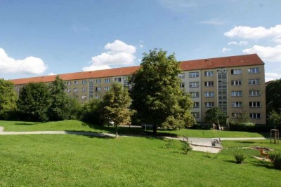 Tolle 2-Raum-Wohnung, zentrumsnah,  zum baldigen Einzug.