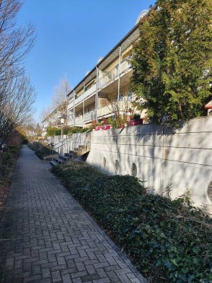 2,5 Zimmerwohnung mit tollem Balkon und Tiefgarage zentral gelegen in Speyer