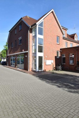 ***Wunderschöne, top gepflegte 3-Zimmer Wohnung mitten im Zentrum* Carport, Balkon und mehr***
