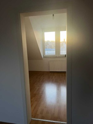 Helle und zentrale Dreizimmerwohnung in Mainz-Mombach