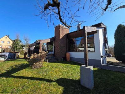 "Architektenhaus mit ELW in Top-Lage von Steinenbronn"