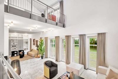 Viel Raum und Privatsphäre für Individualisten: Ensemble aus Haupt- und Gästehaus mit Traumgarten
