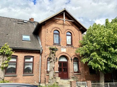 TOP Lage: 
Mehrfamilienhaus in der Hansestadt Uelzen, vermieten oder wohnen