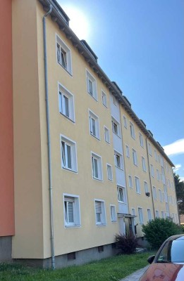3 Zimmer Wohnung in Hof ( Breslaustr. 12)
