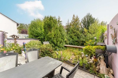 Sie suchen etwas Besonderes? 08/15 war gestern! - DHH mit Garten in Weiherhaus