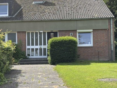 Doppelhaushälfte im Grünen