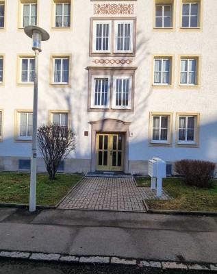 Freundliche 3-Zimmer-EG-Wohnung mit gehobener Innenausstattung in Zwickau