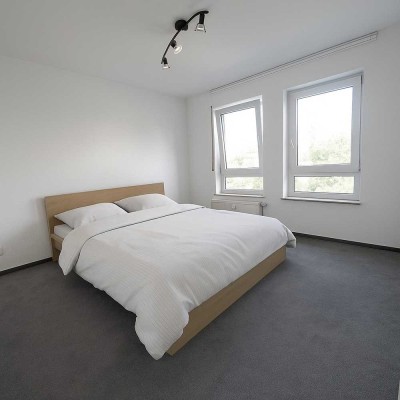 Erstbezug nach Sanierung mit Balkon und EBK: Stilvolle 2-Zimmer-Wohnung in Ludwigshafen am Rhein