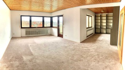 Sonnige großzügig geschnittene 3,5-Zimmer-Wohnung mit Balkon in Uffenheim