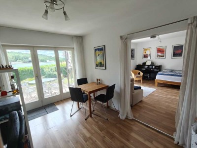 Schöne, ruhige 2-Zimmer Wohnung im Grünen