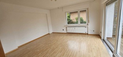 Schöne und gepflegte 2-Zimmer-EG-Wohnung mit Balkon in Königswinter