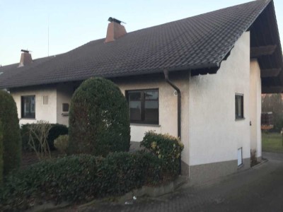 Ruhig gelegenes  7-Zimmer-Einfamilienhaus mit schönem Garten im Saar-Pfalz-Kreis