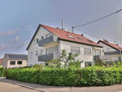 Gut geschnittene 3,5-Zimmer-Wohnung mit Balkon in begehrter Lage