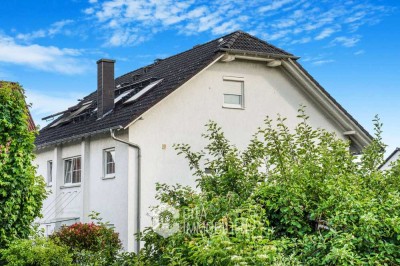 Schöne 3-Zimmer-Maisonettewohnung mit Sonnenbalkon in Kronberg im Taunus