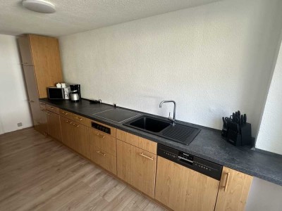 Stilvolle Renoviert und möblierte 3-Zimmer-Wohnung in Vöhrenbach