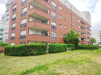 Exklusive, neuwertige 2-Raum-EG-Wohnung mit Terrasse und EBK