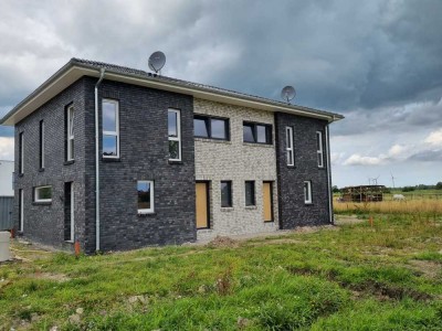 KfW40! Hochwertige Doppel-Haus-Hälfte DHH Miete Schortens Sillenstede n. Jever Hooksiel EB