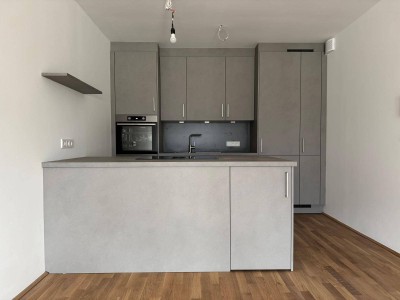 3 Zimmer Wohnung mit Loggia - Erstbezug