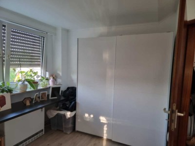 Modernisierte 3-Zimmer-Wohnung mit Balkon in Mannheim