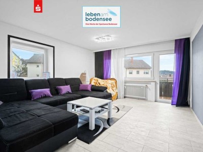 Stadtnahe 4-Zimmer-Wohnung im 1. OG mit großem Südbalkon und zwei Stellplätzen