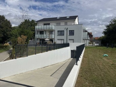Neuwertige, altergerechte Eigentumswohnung (85,65m²) mit TG-Stellplatz, Balkon und Einbauküche