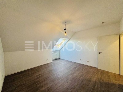 *Kernsanierte 2 ZKB Dachgeschoss-Wohnung mit guter Renditemöglichkeit*