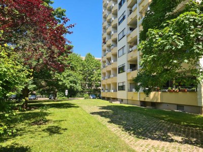 Schöne, gepflegte 2-Raum-EG-Wohnung mit Küche und Bad in Heidelberg von privat