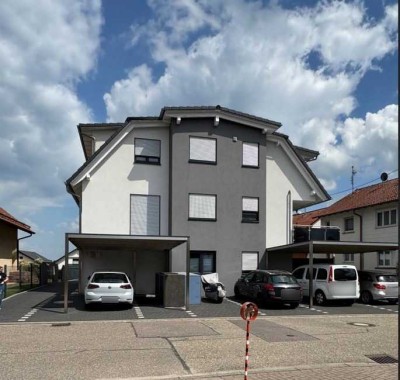 Einziehen und Wohlfühlen. Moderne Erdgeschoss-Wohnung