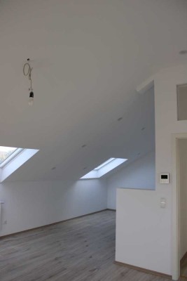 Charmante 3-Zimmer Dachgeschosswohnung in Aub