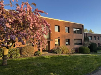 Großzügige 4-Zimmer Wohnung mit Balkon in Mülheim a.d. Ruhr-Holthausen