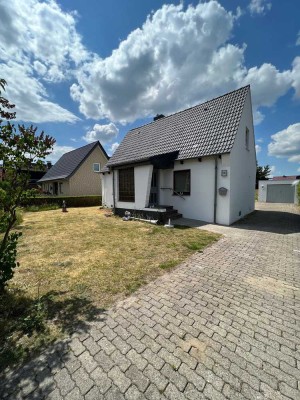 Gepflegtes und renoviertes Einfamilienhaus mit großem Garten