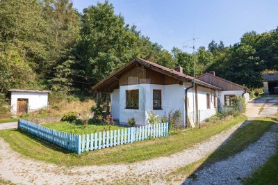 Einfamilienhaus mit großem Grundstück in Waldrandlage