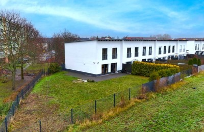 Energieeffizientes Reihenendhaus (BJ 2013) mit moderner Einbauküche und Terrasse in Goitzschenähe!