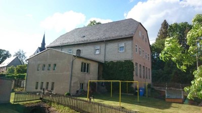 TOP-ANGEBOT ! - VIELFÄLTIGES POTENTIAL ! Solides, gepflegtes EFH / MFH, mit Anbau und Garten