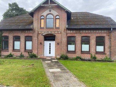 Haus für Handwerker, muss saniert werden