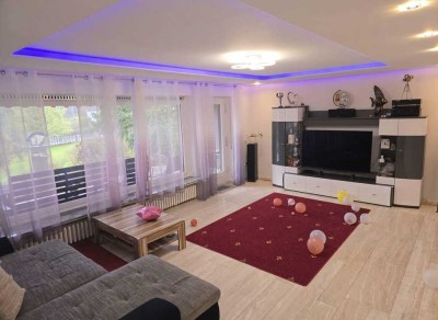 Großzügige Erdgeschosswohnung mit Souterrain, Gartenidylle und vielen Möglichkeiten