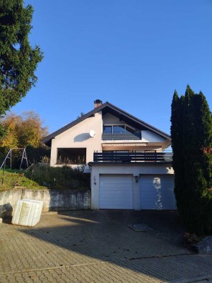 Geräumiges Einfamilienhaus im Grünen bei Waibstadt