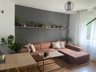 Komplett sanierte 2-Zimmer-Wohnung mit neuem Bad im Erdgeschoss