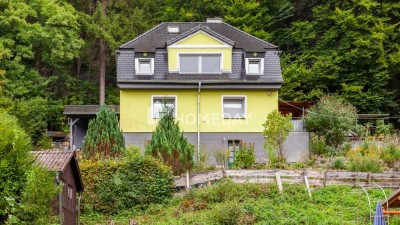 Charmantes Einfamilienhaus mit modernem Wohnkomfort und traumhafter Aussicht