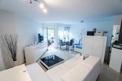 Helle, offene & sehr großzügige 1-Zimmer Wohnung inkl. EBK & Stellplatz