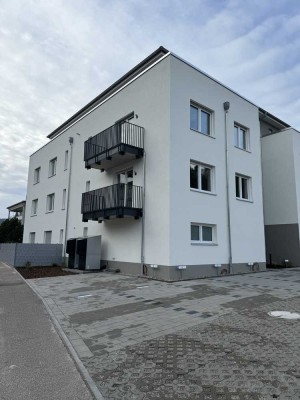 Neubau/ Erstbezug Stilvolle 3-Zimmer-Wohnung mit gehobener Innenausstattung mit Balkon in Annweiler