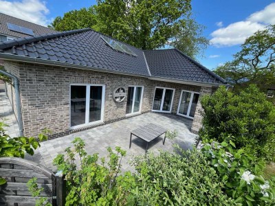 Bungalow, altersgerecht mit Garten, Garage & hochwertiger, moderner Ausstattung inklusive Küche