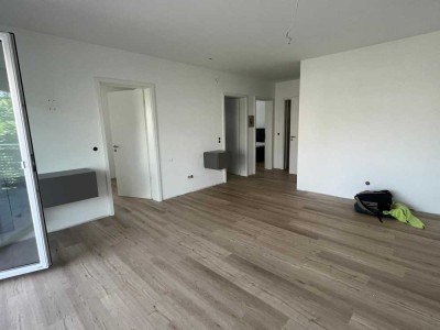 Gehobene 3-Zimmer-Wohnung mit Balkon & Stellplatz