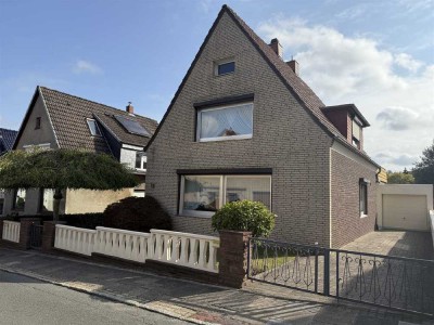 Ihr neues Zuhause in Bremen-Grohn! Freistehendes Einfamilienhaus mit Dachterrasse, Garten und