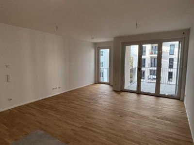 NEUBAU / Erstbezug! Helle, moderne 2-Zimmer-Whg. mit Balkon und Tiefgarage in Top Lage/ Südstadt!