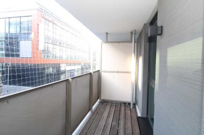 NEU! Geräumige 2-Raum-Wohnung in City-Lage mit Balkon und Keller