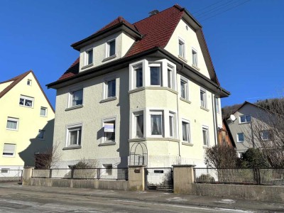 ***Charmantes Wohnhaus sucht neuen Besitzer***