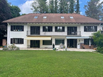 Modernisierte Doppelhaushälfte mit 7 Zimmern in Grünwald